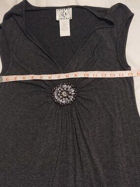 iCE ’ Sleeveless V-Neck Dress with Center Jeweled Accent